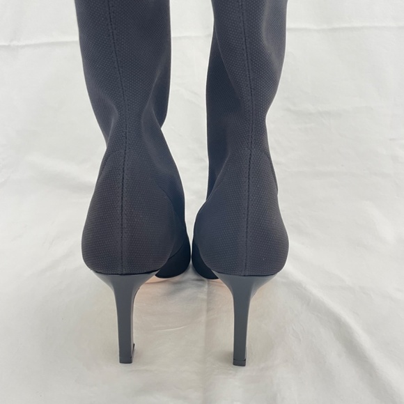 Stuart Weitzman Rapture booties size 8.5 - Picture 3 of 10